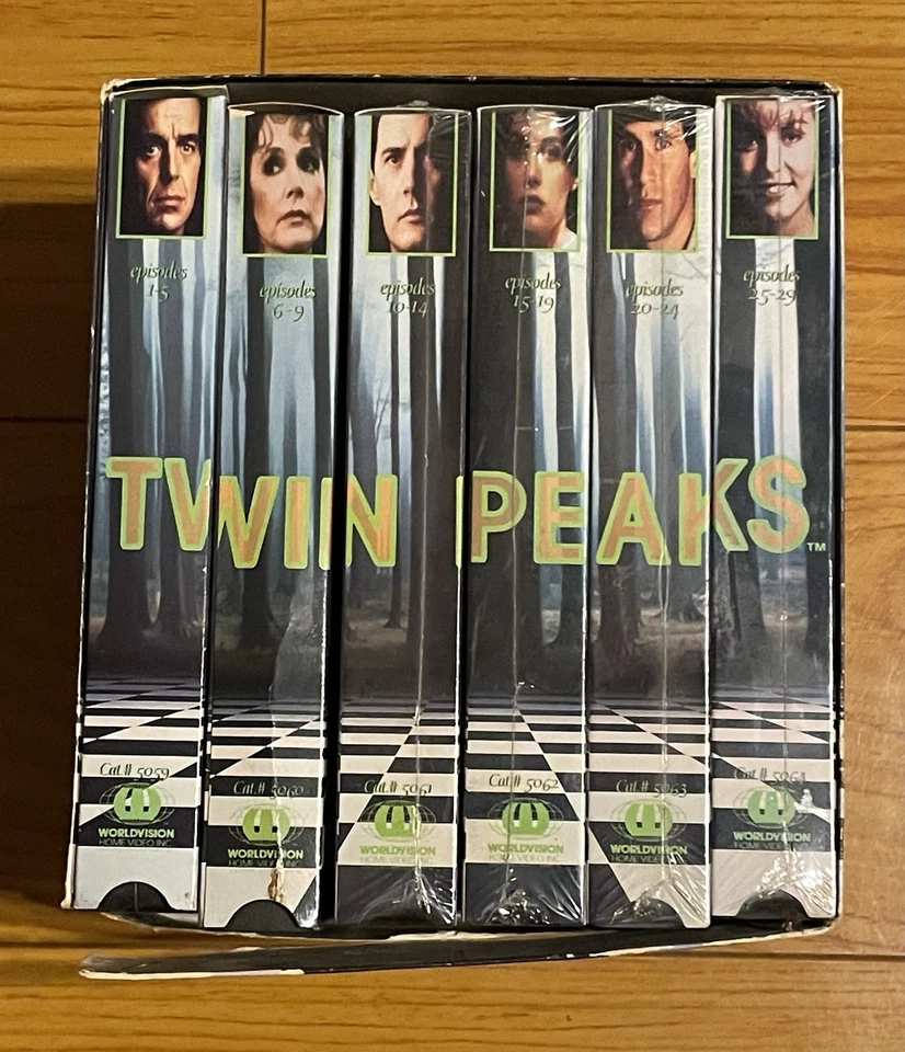 Twin Peaks - 6 Tape VHS Box Set - (PARTIALLY SEALED) David Lynch - Image 1 of 4