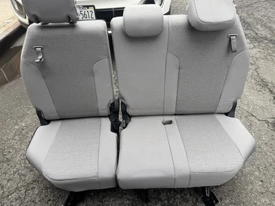 2021-2025 Toyota Sienna Third Row Seats Light Gray Cloth - Image 1 of 4