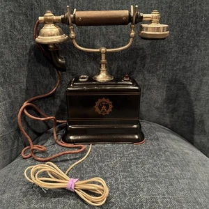 LM Ericsson Telephone – Model 1910s-1920s – Sweden – Rare Collectible - Picture 1 of 7