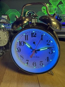 4274 Westclox Wind-up Dual Brass Bell Alarm Clock Alarm Rings Clock Does Not Run - Picture 1 of 8