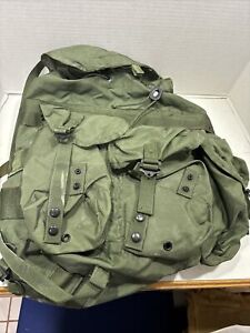 VINTAGE ARMY GREEN LARGE ALICE FIELD COMBAT RUCKSACK MAIN PACK ONLY NYLON