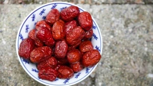 4 Pfund getrockneter Jujube rote Datteln sonnig natürlich NYC VERKÄUFER! KOSTENLOSER VERSAND - Bild 1 von 1