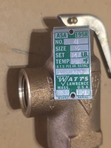 Watts 1/2" Pressure Relief Valve 147 PSI 210°F Brass V3 6212 USA New - Picture 1 of 7