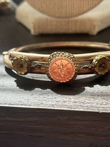 Brazalete antiguo victoriano renacimiento etrusco relleno de oro bypass - Imagen 1 de 10