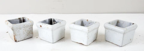 Set of 4 Cast Iron Porcelain Meat Store Deli Counter Feet Cover