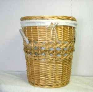 Vtg Wicker Clothes Laundry Hamper basket w/ removable liner lid & handles - Picture 1 of 7