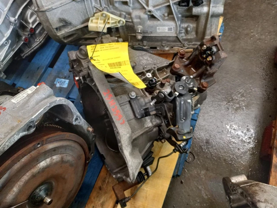 HYUNDAI VELOSTER 2012-2015 MANUAL TRANSMISSION 6 SPEED 1693955 Foto 1 de 1