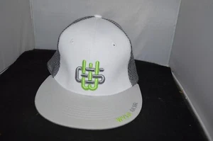 Men's Wyld Gear Cream/Gray L/XL Fitted Mesh Back Trucker Hat Cap H1 - Picture 1 of 4