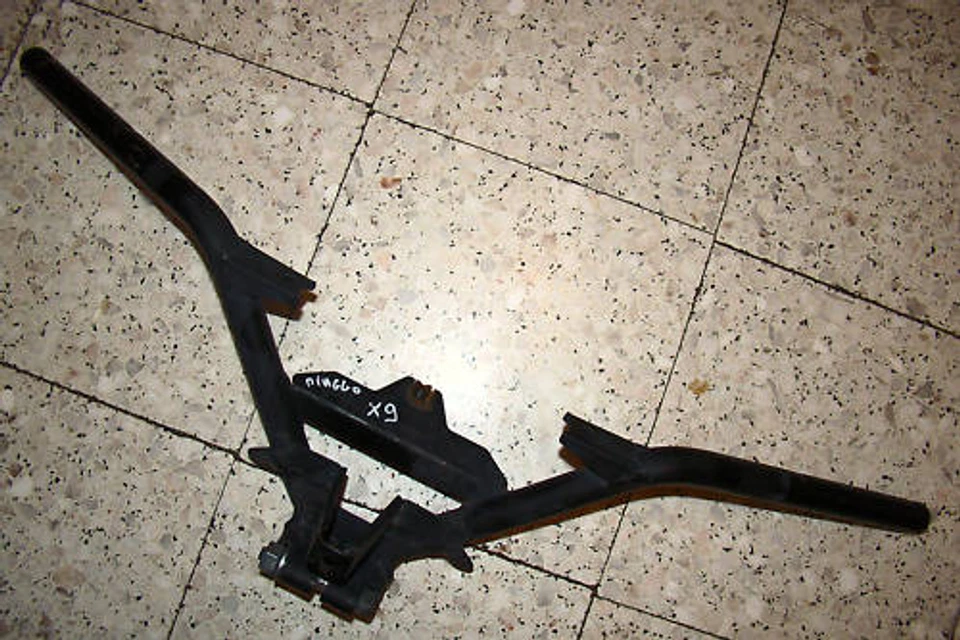 SCOOTER PIAGGIO X9 - GUIDON - Photo 1/1