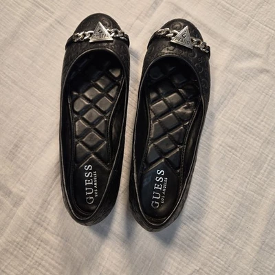 ZAPATOS PLANOS GUESS MUJER Negros GUESS F GENNA LOGO TALLA 7 Estilo Bailarina Redondos Foto 1 de 4