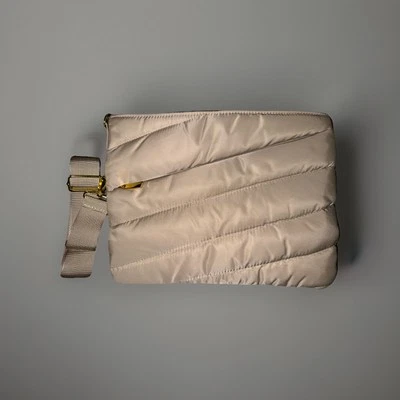 Puffy Tablet Shoulder Bag for iPad Pro 12.9 M2/M1/2018-2020, All tablets  - Image 1 of 2