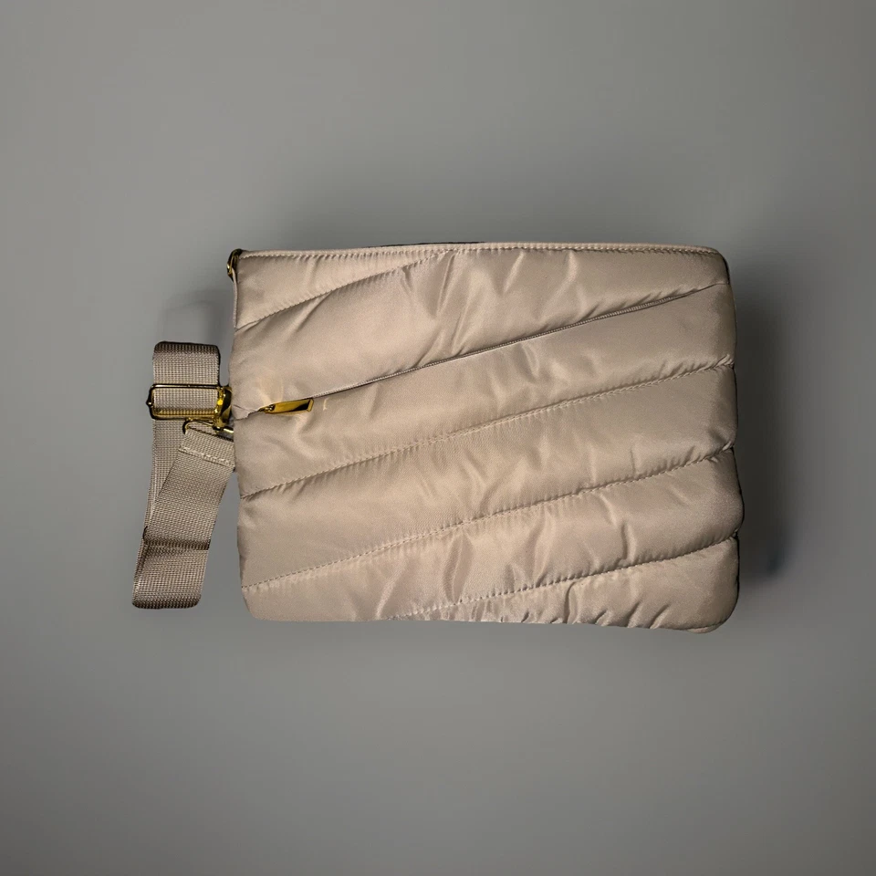 Puffy Tablet Shoulder Bag for iPad Pro 12.9 M2/M1/2018-2020, All tablets  - Image 1 of 2