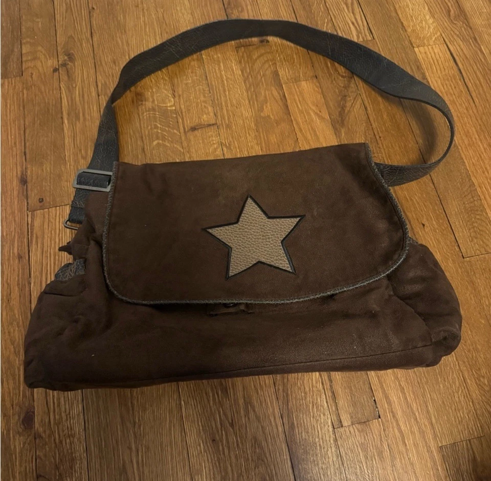 Bolso de pañales Wendy Bellissimo marrón estrella  Foto 1 de 4