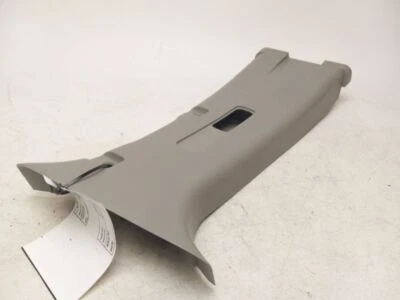 Nissan Titan 2004-2015 pilar superior central delantero derecho Foto 1 de 4