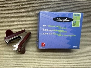 Swingline 1/4" Heavy Duty Staples 5000/ 30 Sheets/#79394 - Picture 1 of 4
