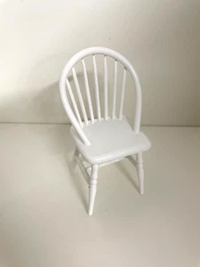 Dolls House Chair Spindle Back White Kitchen Furniture Miniature 1:12th Scale - Picture 1 of 8