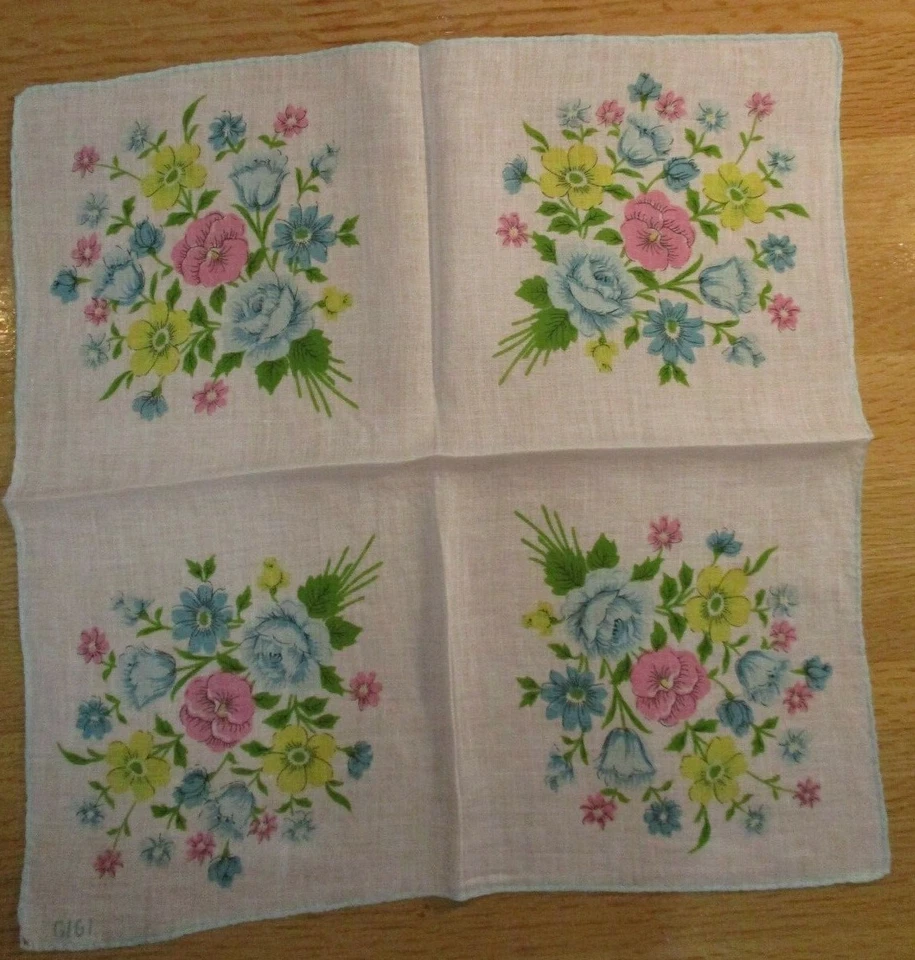 Vintage GIGI Pañuelo de Lino Blanco Colorido Ramo Floral en Esquinas Enrollado a Mano Foto 1 de 4