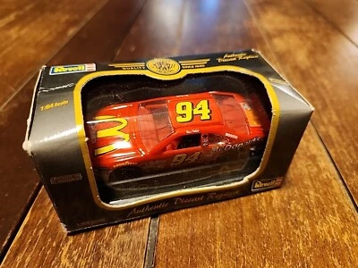 Auténtico NASCAR Revell - #94 Bill Elliott - Réplica Die Cast McDonalds - 1/64 - Nuevo Foto 1 de 3