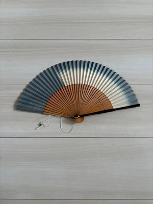 Складной вентилятор Sensu 19 синяя градация - Изображение 1 из 4