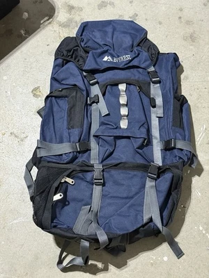 Totalmente Nueva Mochila de Senderismo Everest (8045DLX) 600 Denier Poliéster 28 pulgadas ¡NUEVA! Foto 1 de 2