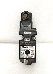 Sauer Danfoss PVES 32 (S4) Electrical Actuation 11084102 Free Ship . - Picture 1 of 7