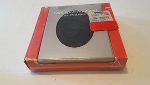 Nike Sports band for iPod Nano - Picture 1 of 3