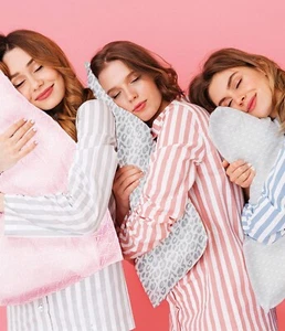Funda de almohada satinada limón y lavanda nueva en paquete 4 opciones de colores adiós cabecero de cama - Imagen 1 de 9