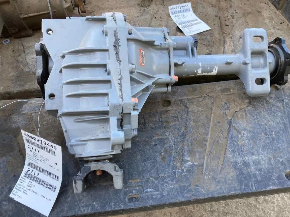 2008-2013 Chevy Tahoe Front Axle Differential Carrier 3.08 Ratio Foto 1 de 2