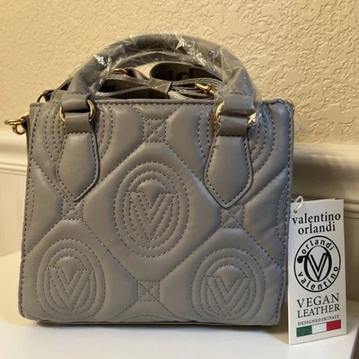 VALENTINO ORLANDI 小号绗缝斜挎包 V-2013 浅灰色 全新带标签 — 第 1/4 张图片