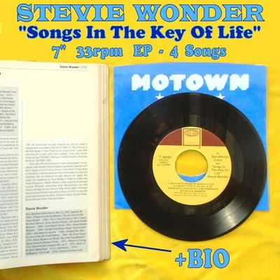 STEVIE WONDER  33rpm  7"  EP  "Songs In The Key Of Life"  ©1976 ♫ Good Condition - Image 1 of 4