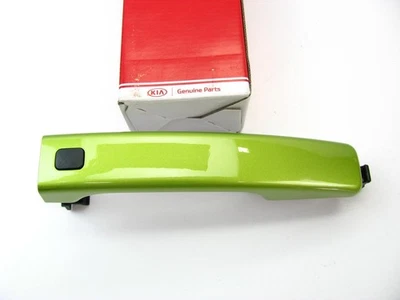 Left Drivers Side Exterior Door Handle Kale Green OEM For 2014-2016 Kia Soul - Image 1 of 4