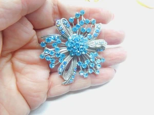 Brosche blau Strass silberfarben Metallband Spray Vintage - Bild 1 von 4