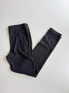 Pantalones deportivos Aritzia TNA de algodón negro tejido gofre, talla M - Imagen 1 de 12