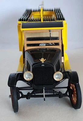DANBURY MINT 1927 FORD MODEL TT COCA COLA DELIVERY TRUCK 1:24 SCALE - Image 1 of 4