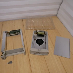 Vintage Beige Metal & Plastic Mobile Rack IDE Removable Frame for 3.5" HDD - Picture 1 of 11