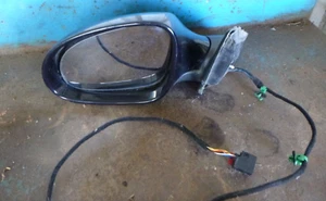 Volkswagen Passat 03/06-09/10 Left Electric Door Mirror - Picture 1 of 4