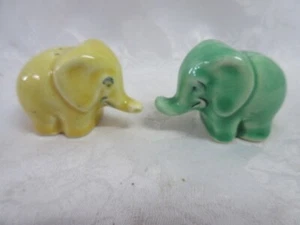 Vtg 1.5" tall by 2.75" Long Pottery Elephant  Figural Salt & Pepper Shaker Set - Picture 1 of 8