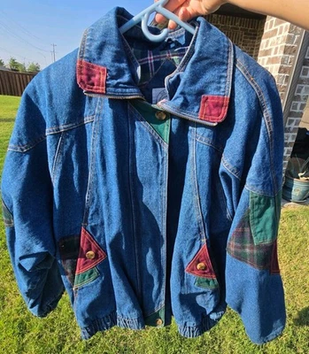 Chaqueta vintage años 80 Be In The Current vista abrigo vaquero grande retazos para mujer Foto 1 de 4
