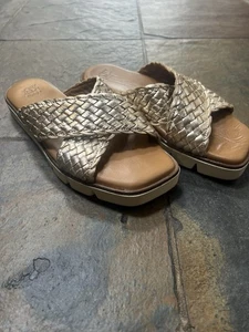 Dune Gold Leather Sliders/ Sandals- Lexey Style Size 38 - Picture 1 of 6