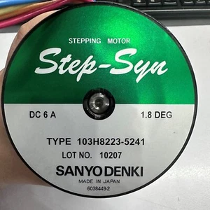 One New Stepper Motor For Sanyo DENKI 103H8223-5241 Free Shipping - Imagen 1 de 2