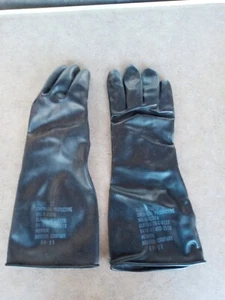 Mil-Spec 25mil Butyl Rubber Gloves NBC/Chem-Bio 14" Length w/Cotton Liners SMALL - Picture 1 of 4