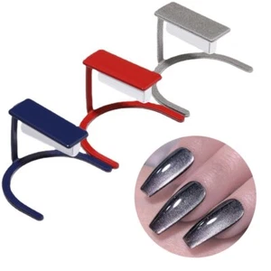 3D Katzenaugen Magnet U-förmiger Ständer für Nagelgel Politur Zum Selbermachen Nail Art Maniküre Werkzeug - Bild 1 von 9