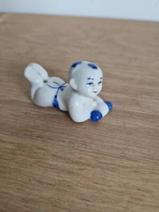 Vintage Blue And White Porcelain Chopstick Holder - Picture 1 of 6