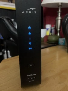 ARRIS Surfboard SBG7580-AC DOCSIS 3.0 Cable Modem/Wi-Fi/Four-Port Router - Picture 1 of 4