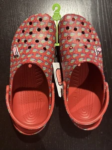 2022 Holiday Vineyard Vines X Crocs Classc Clog Collaboration Whale Jibbitz 12M - Picture 1 of 7