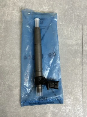 Land Rover Freelander 2 Fuel Injector 0445115042  - Image 1 of 2