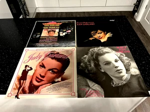 The Singing Voice of Judy Garland LP/Vinyl Record Bundle.. - Imagen 1 de 7