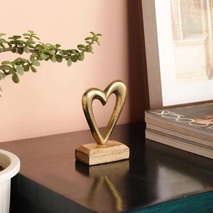 Aluminium Heart Shape Decoration Items | Decor Items for Book Shelf ,Office Home - Picture 1 of 3