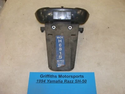 1994 年雅马哈 RAZZ RIVA 50cc SH50 滑板车后挡泥板塑料挡泥板翻盖尾部 — 第 1/4 张图片