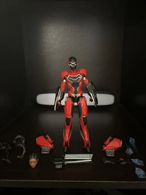 Marvel Legend Series Black Panther Wakanda Forever - Ironheart 6 pulgadas Foto 1 de 4